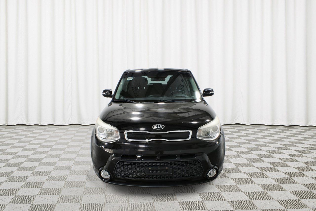 Used 2015 Kia Soul ! FWD image 8