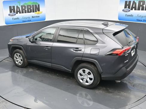Used 2022 Toyota RAV4 LE FWD image 24