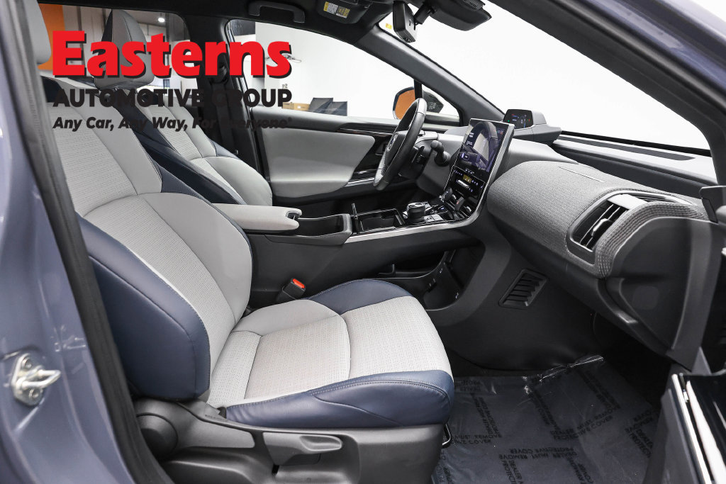 Used 2023 Subaru Solterra AWD image 26