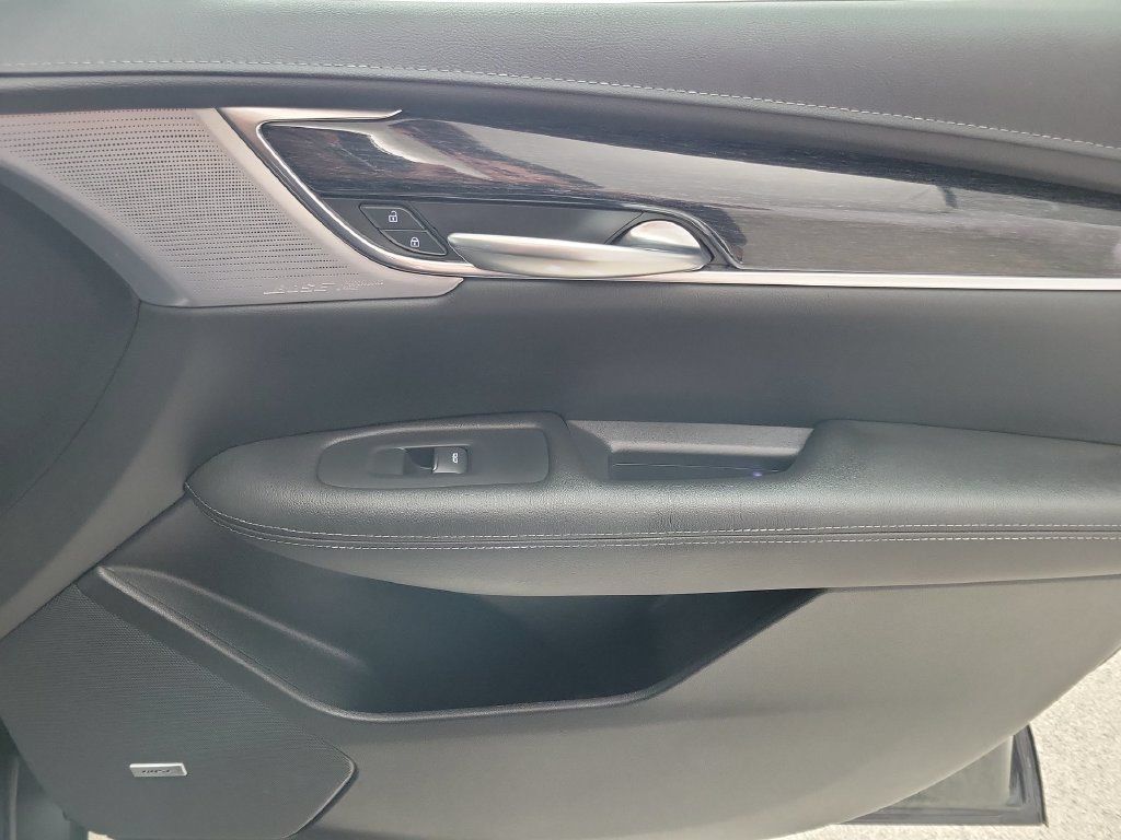 Certified 2023 Cadillac XT5 Premium Luxury w/ LPO, Floor Liner Package FWD image 25