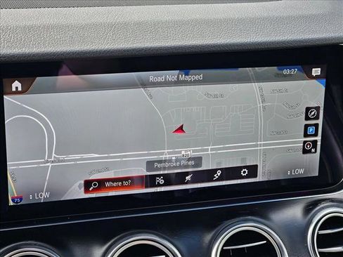 Used 2022 Mercedes-Benz E 350 Sedan image 13