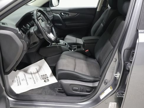 Used 2020 Nissan Rogue SV AWD/4WD image 10