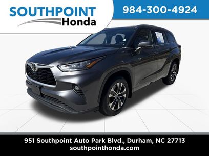 Used 2020 Toyota Highlander XLE