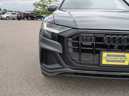Used 2019 Audi Q8 Prestige AWD/4WD image 3