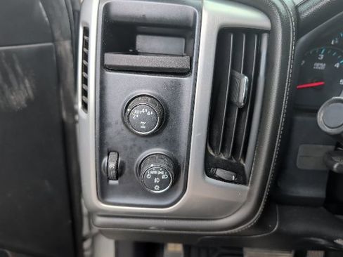 Used 2018 GMC Sierra 1500 SLT w/ SLT Premium Package image 15