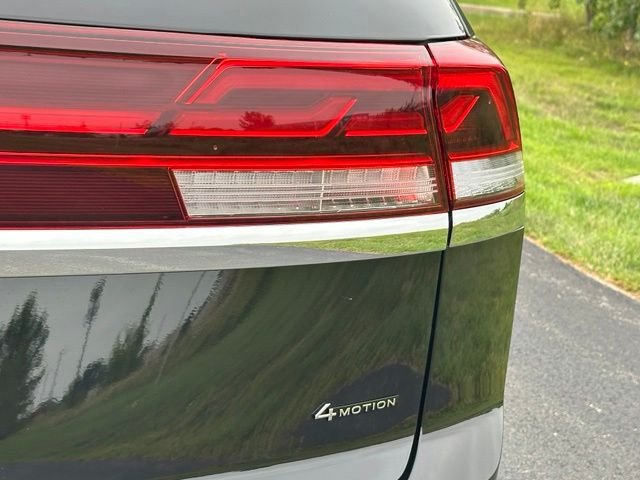New 2026 Volkswagen Atlas Cross Sport SE AWD/4WD image 14