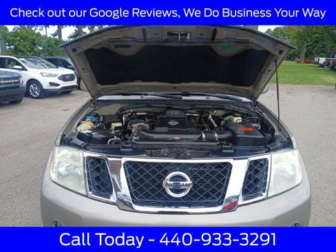 Used 2009 Nissan Pathfinder LE RWD image 14