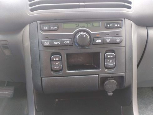 Used 2004 Honda Pilot EX image 32