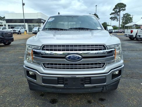 Used 2019 Ford F150 Lariat RWD image 2