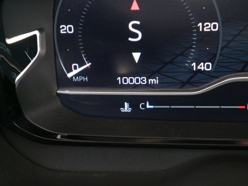 Used 2024 GMC Yukon Denali w/ Max Trailering Package image 40