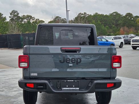 New 2026 Jeep Gladiator Sport image 6