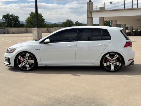 Used 2019 Volkswagen GTI SE w/ SE Experience Package FWD image 4