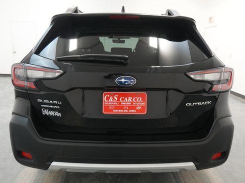 Used 2023 Subaru Outback Limited image 8