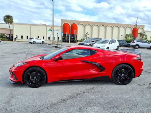 Used 2023 Chevrolet Corvette Stingray Coupe w/ 1LT image 4