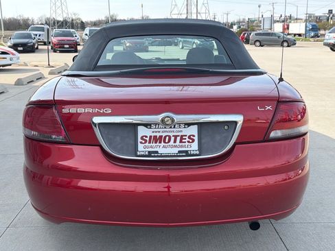 Used 2002 Chrysler Sebring LX image 7