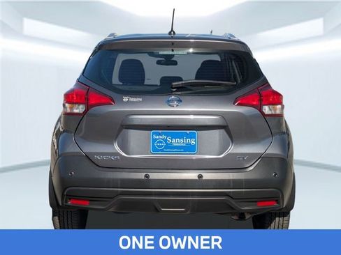 Used 2020 Nissan Kicks SV image 5