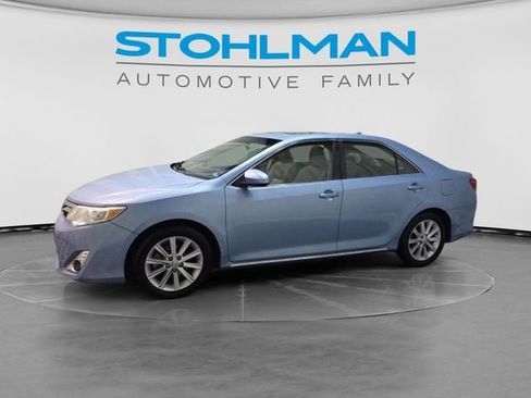 Used 2012 Toyota Camry XLE FWD image 3