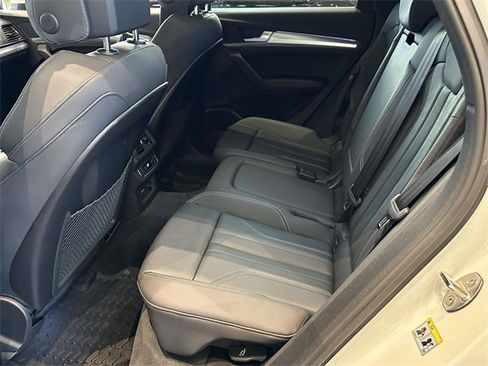 Used 2025 Audi Q5 2.0T Premium Plus image 15