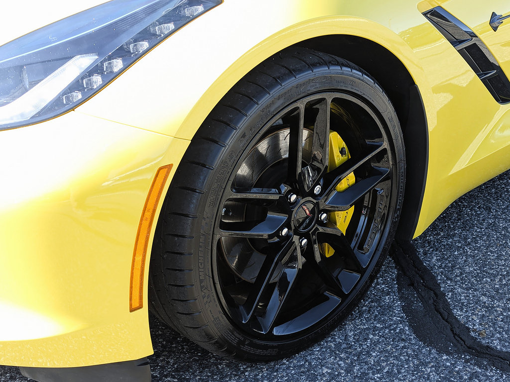 Used 2016 Chevrolet Corvette Stingray Convertible w/ 3LT Preferred Equipment Group RWD image 11