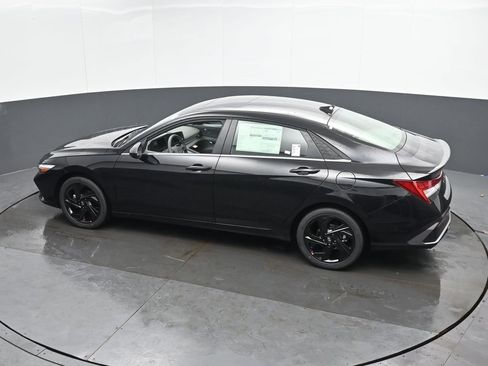 New 2026 Hyundai Elantra SEL Sport Premium FWD image 42