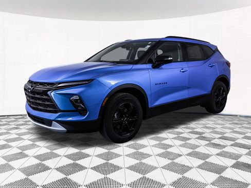 Certified 2024 Chevrolet Blazer LT w/ Midnight/Sport Edition FWD image 13