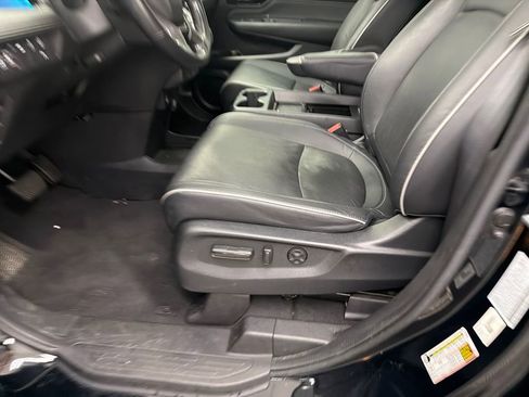 Used 2023 Honda Odyssey Elite image 10