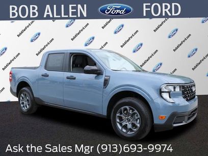 New 2025 Ford Maverick XLT w/ Equipment Group 301A