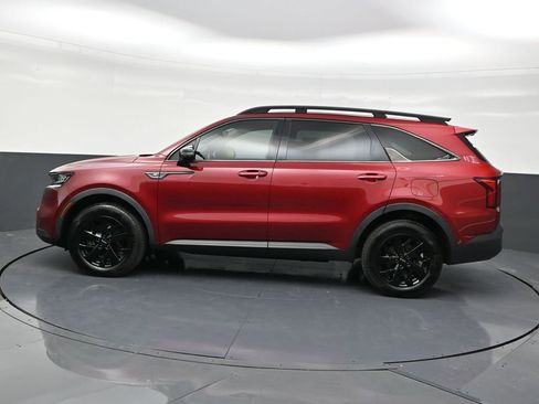 Used 2022 Kia Sorento S image 2