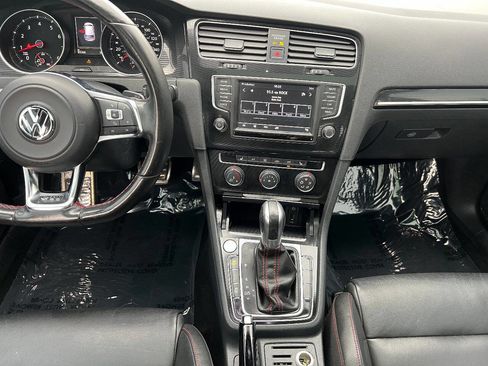 Used 2016 Volkswagen GTI SE w/ Lighting Package (SEL) image 33