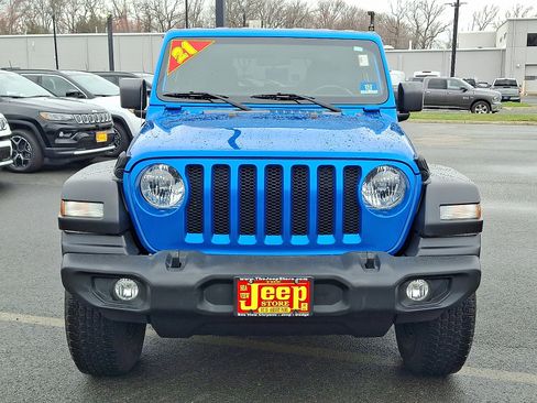Certified 2021 Jeep Wrangler Sport AWD/4WD image 2