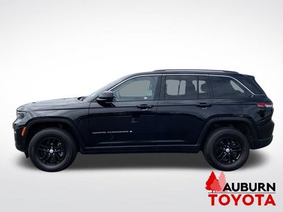 Used 2023 Jeep Grand Cherokee Laredo w/ Luxury Tech Group I