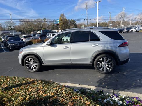 Certified 2024 Mercedes-Benz GLE 350 4MATIC w/ Winter Package image 7