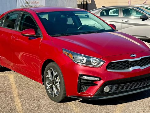 Used 2021 Kia Forte LXS FWD image 3