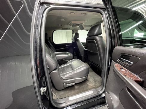 Used 2012 GMC Yukon XL Denali image 13