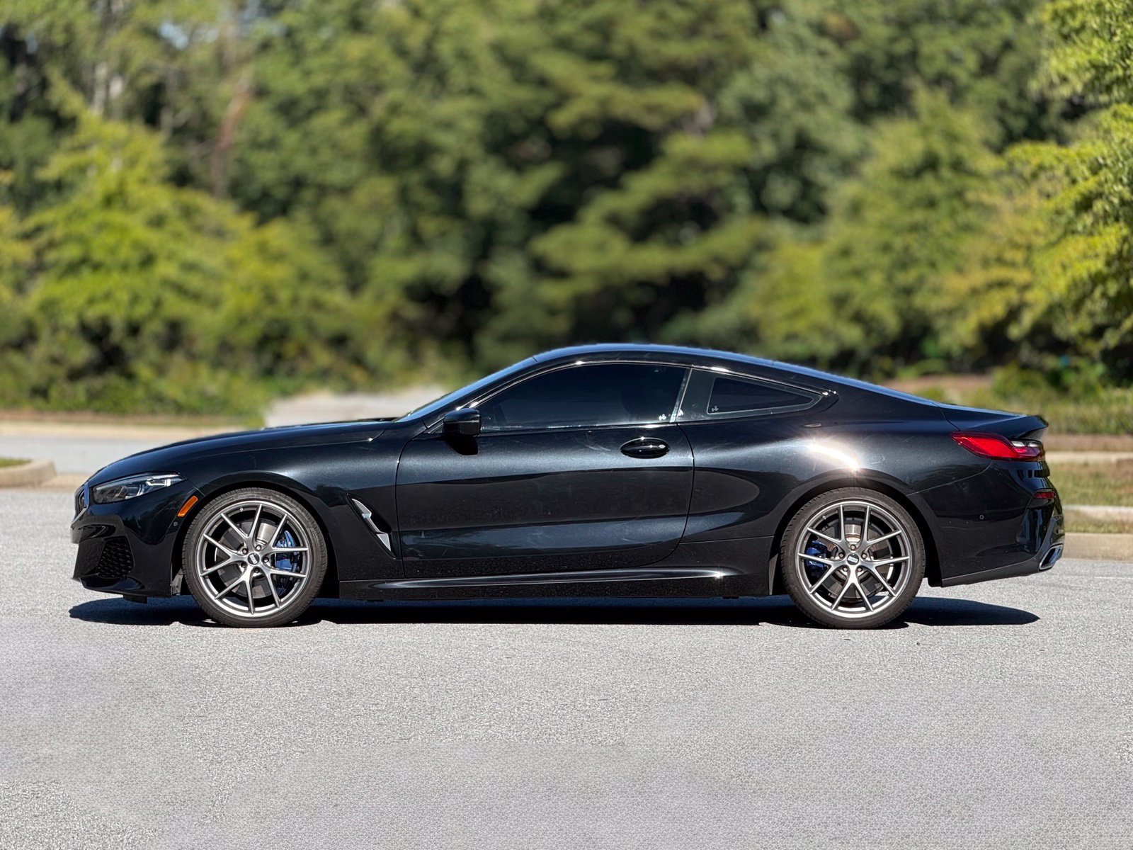 Used 2020 BMW 840i Coupe w/ M Sport Package RWD image 9