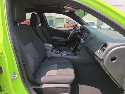 Used 2023 Dodge Charger SXT w/ Blacktop Package RWD image 15