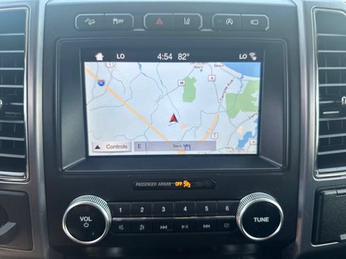 Used 2019 Ford Expedition Platinum AWD/4WD image 26