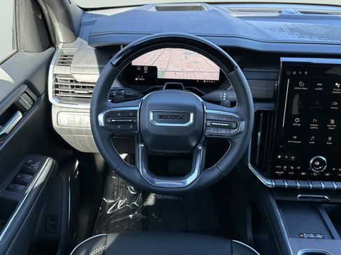 New 2026 GMC Acadia Denali w/ Super Cruise Package FWD image 14