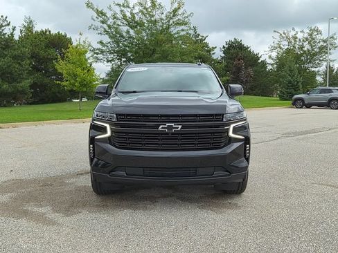 Used 2021 Chevrolet Tahoe RST w/ Luxury Package AWD/4WD image 2