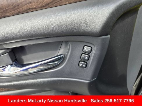Used 2023 Nissan Murano Platinum w/ Cargo Package FWD image 25