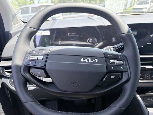 New 2026 Kia Sportage S AWD/4WD image 12