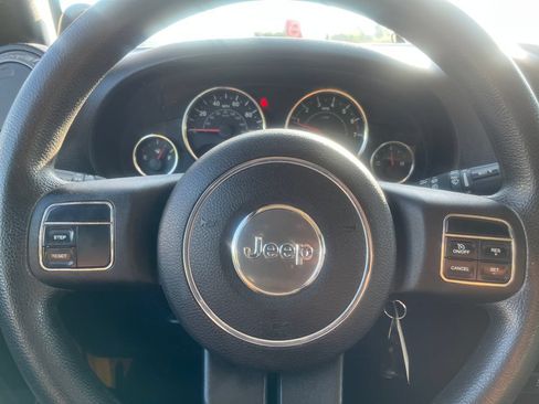 Used 2011 Jeep Wrangler Sport AWD/4WD image 42