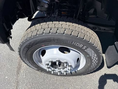 New 2026 Ford F550 4x4 Regular Cab Super Duty image 18