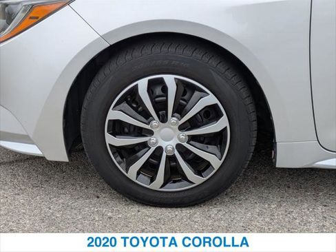 Used 2020 Toyota Corolla LE FWD image 11