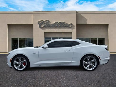 Used 2022 Chevrolet Camaro LT w/ RS Package RWD image 6