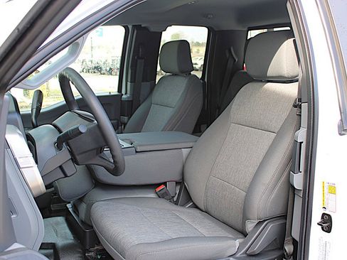 Used 2024 Ford F250 XL image 18