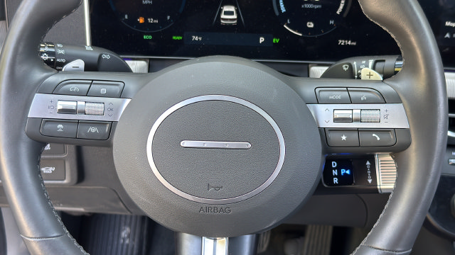Used 2025 Hyundai Sonata Limited FWD image 15