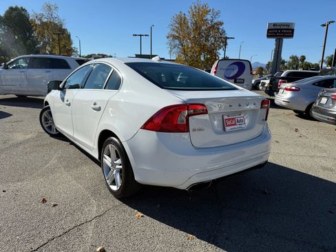 Used 2015 Volvo S60 T5 Premier image 5