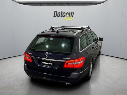 Used 2011 Mercedes-Benz E 350 4MATIC Wagon image 10