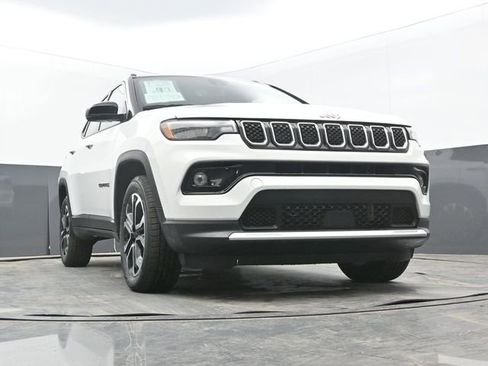 Used 2023 Jeep Compass Limited AWD/4WD image 60